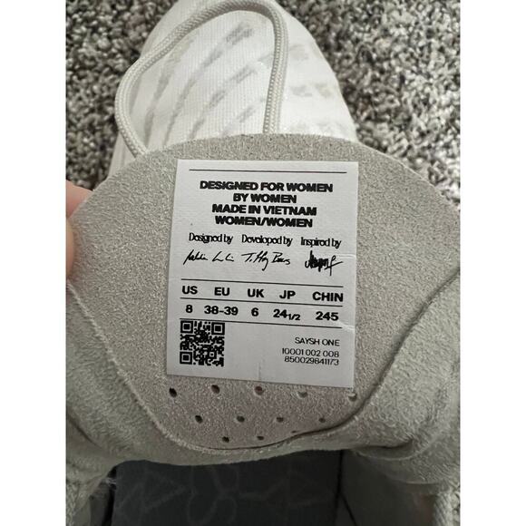 Saysh One sneaker women's size 8 - Picture 6 of 7